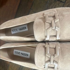 Steve Madden Tan Suede Loafers